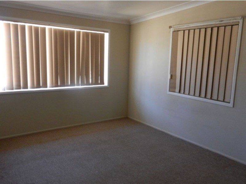 2/23 Elizabeth Street, Warwick QLD 4370