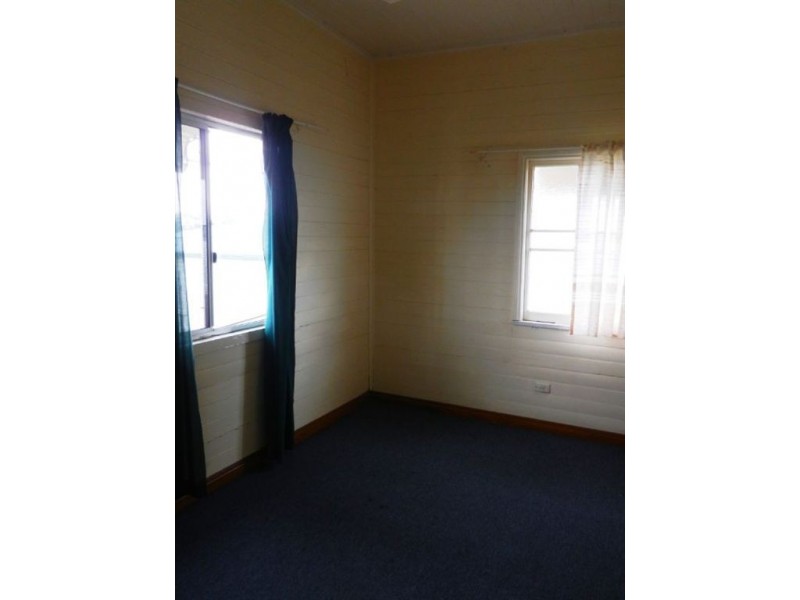 2 Miller Street, Warwick QLD 4370