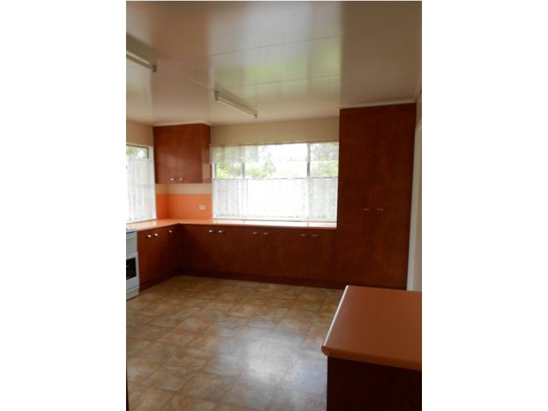 12 Horsman Road, Warwick QLD 4370