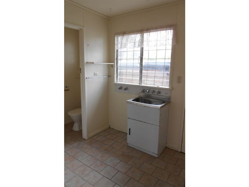 12 Horsman Road, Warwick QLD 4370