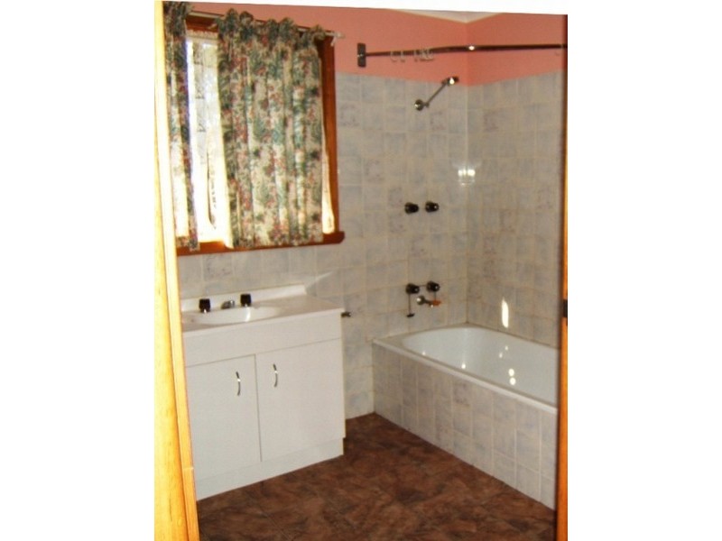 51 Lake View Road, Lake Leake TAS 7210