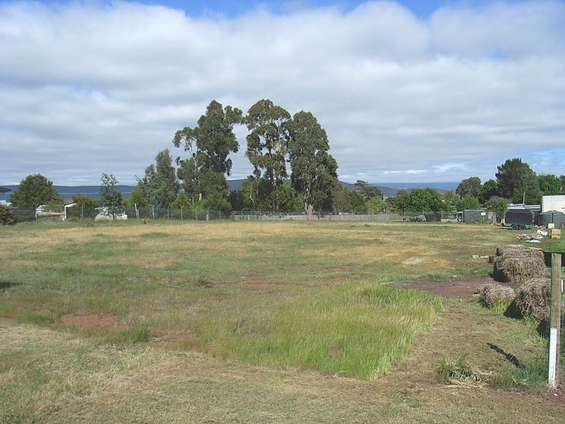9 Grant Street, Campbell Town TAS 7210