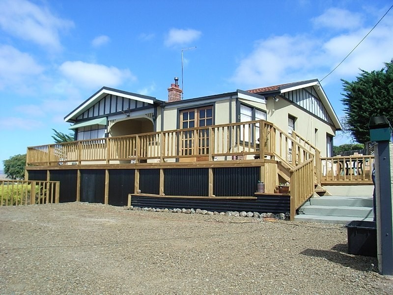 15 Queen Street, Campbell Town TAS 7210