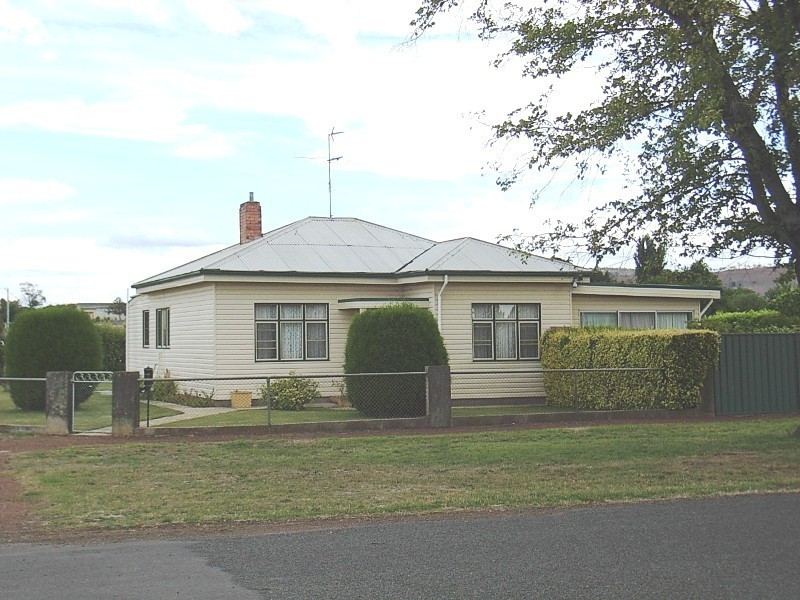 18 High Street, Ross TAS 7209