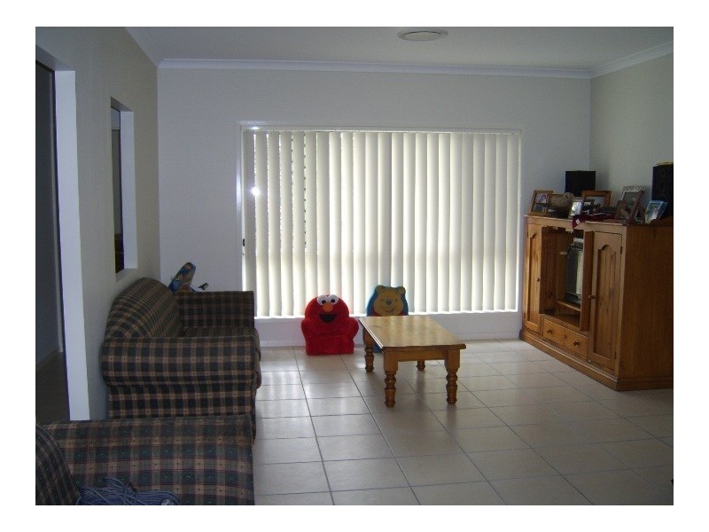 25 Antonson Crescent, Mudgeeraba QLD 4213