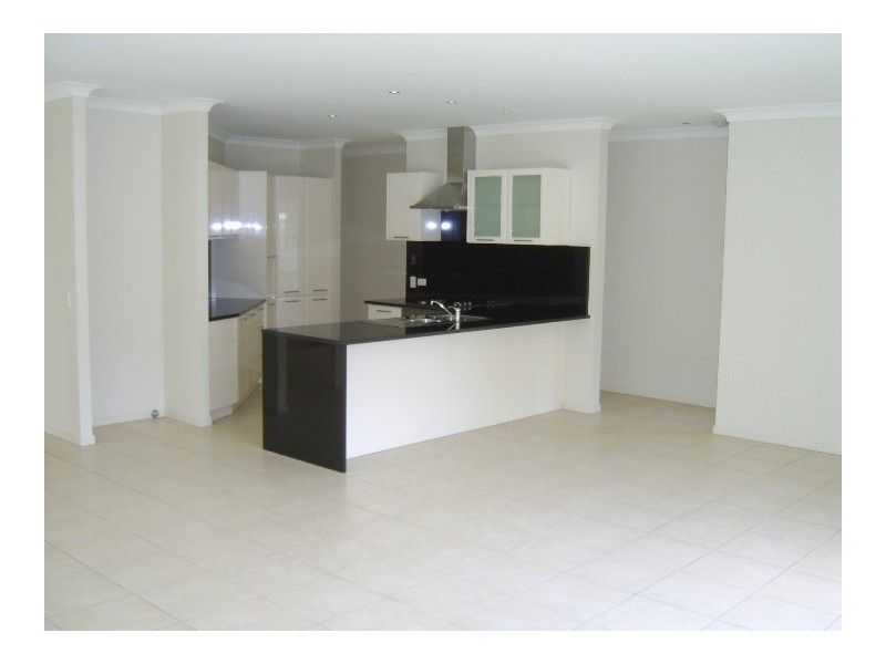 26 Amaray Drive, Upper Coomera QLD 4209