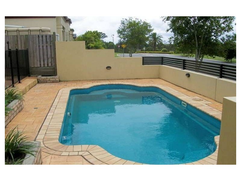 81 Swanton Drive, Mudgeeraba QLD 4213