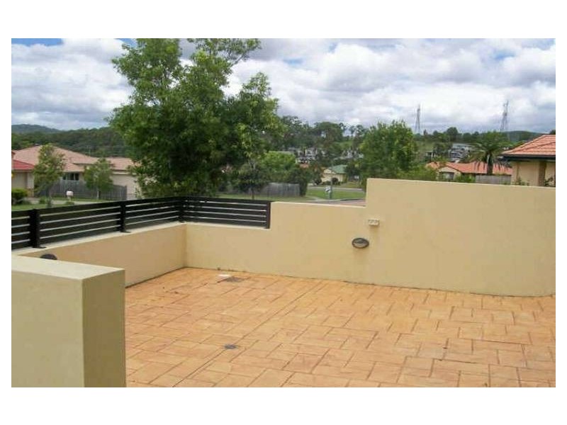 81 Swanton Drive, Mudgeeraba QLD 4213