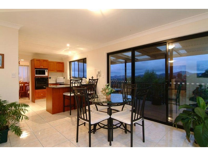 160 The Panorama, Tallai QLD 4213