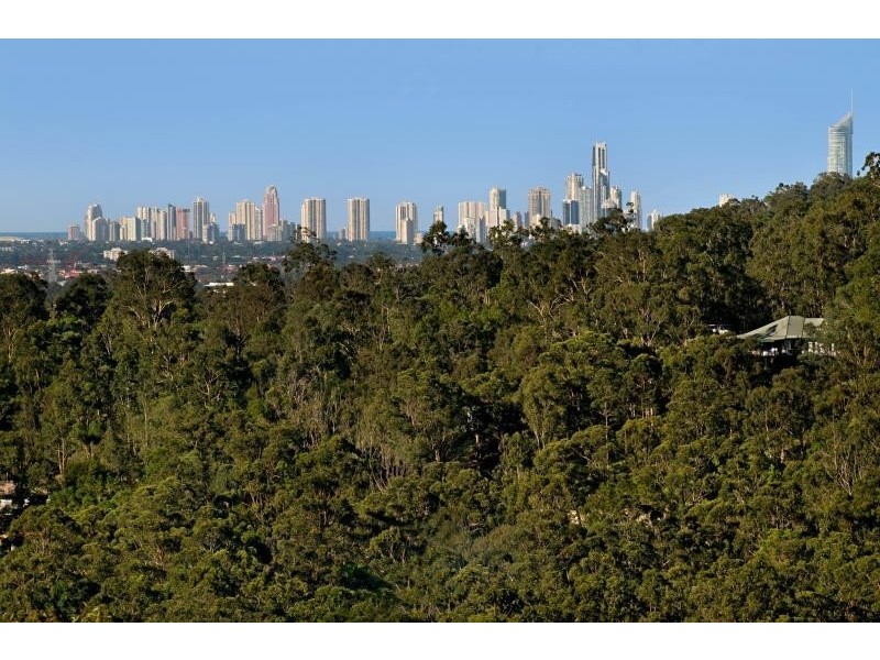 10 Roxby Court, Bonogin QLD 4213