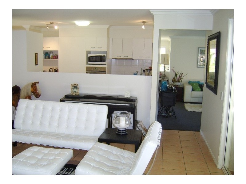 14 Bedford Crescent, Mudgeeraba QLD 4213