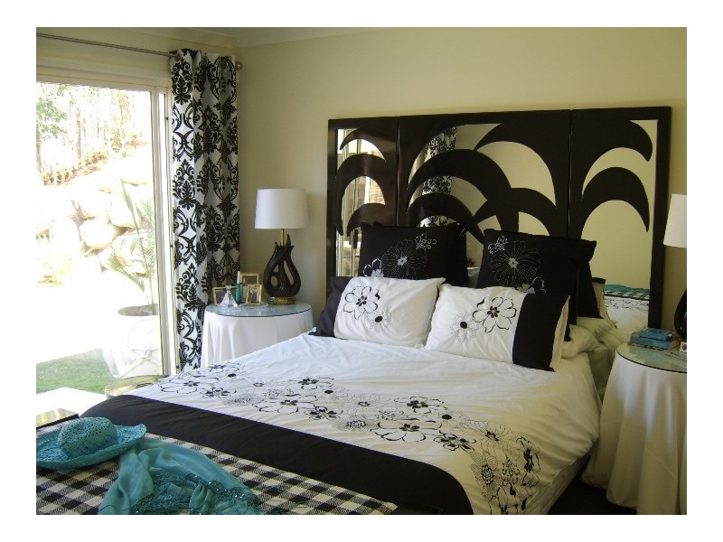 14 Bedford Crescent, Mudgeeraba QLD 4213