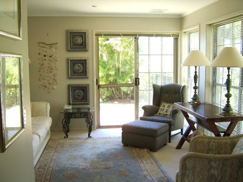 61 Wallaby Drive, Mudgeeraba QLD 4213