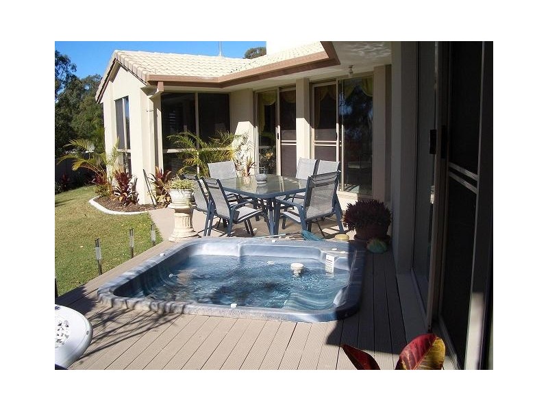 11 Kambalda Court, Worongary QLD 4213