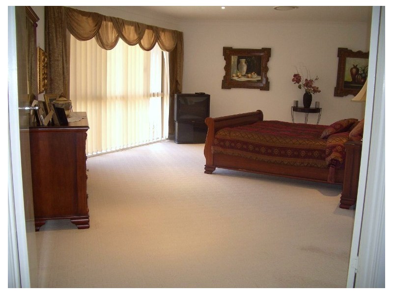 11 Kambalda Court, Worongary QLD 4213