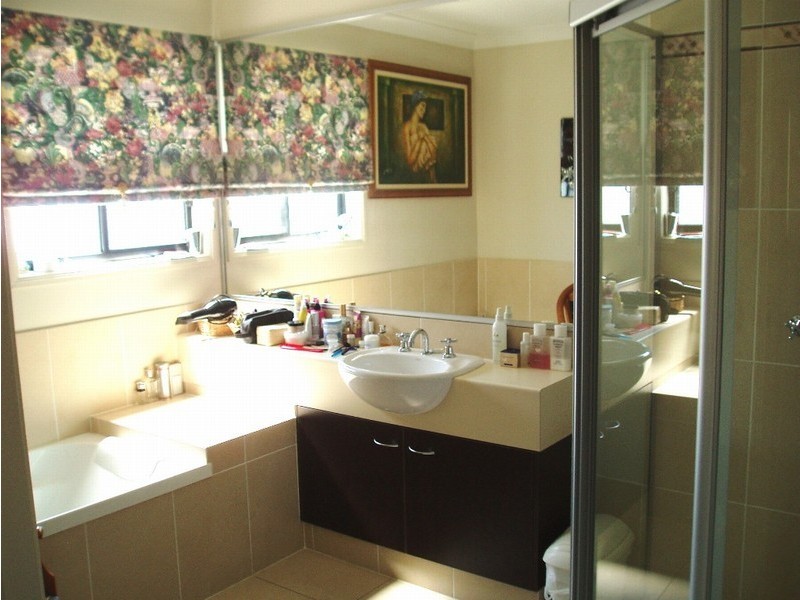 16 Miro Place, Nerang QLD 4211