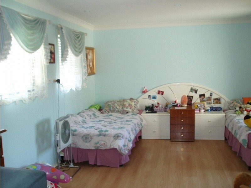 16 Miro Place, Nerang QLD 4211