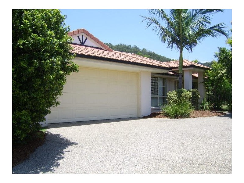 20 Langport Parade, Mudgeeraba QLD 4213