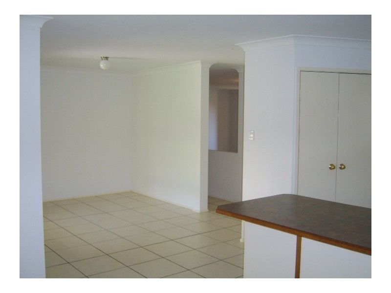 20 Langport Parade, Mudgeeraba QLD 4213