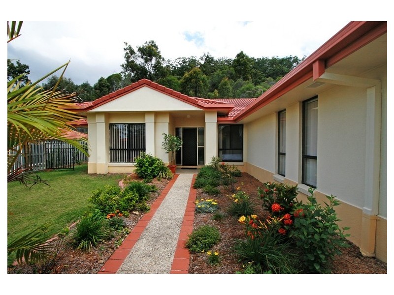 16 Bedford Crescent, Mudgeeraba QLD 4213