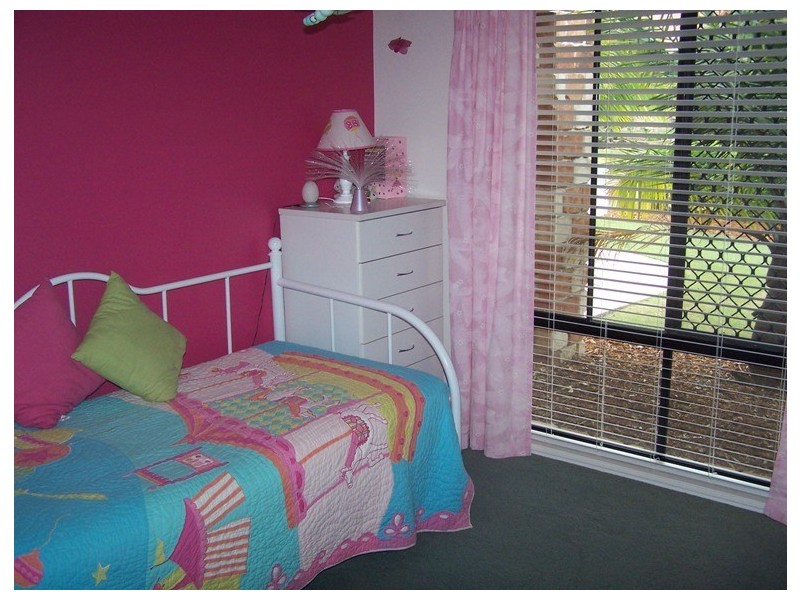 10 Sharscay Close, Burleigh Heads QLD 4220