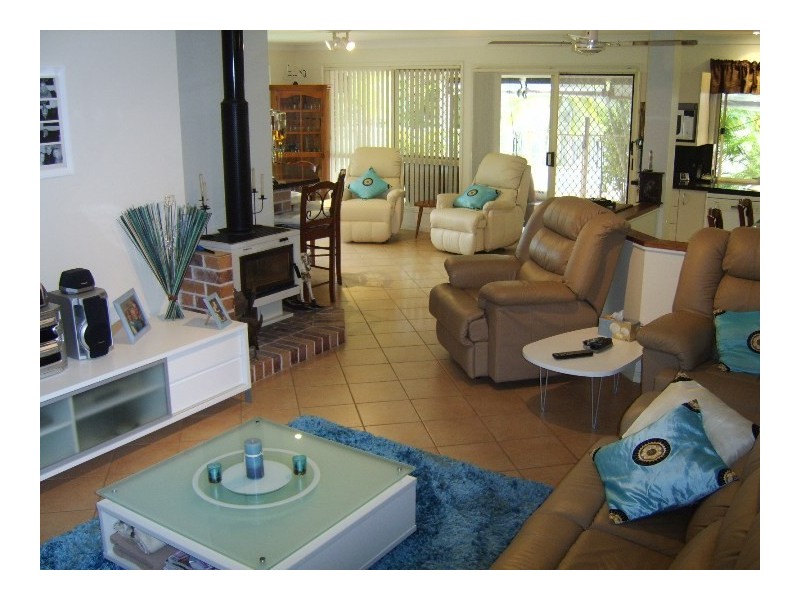 202 Glenmore Drive, Bonogin QLD 4213
