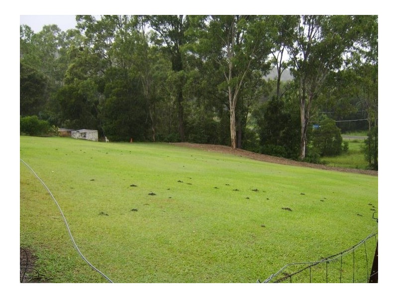 202 Glenmore Drive, Bonogin QLD 4213