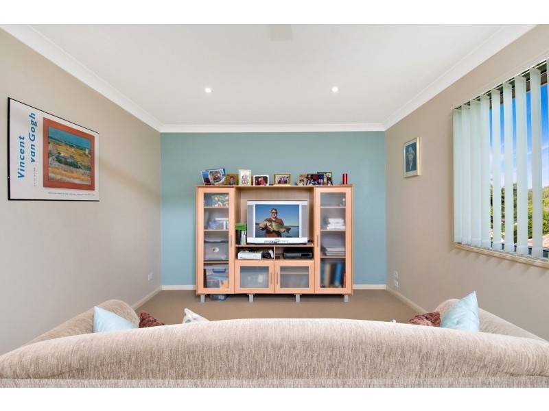72 Harrier Drive, Burleigh Waters QLD 4220