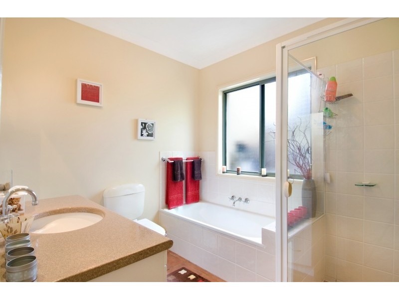 72 Harrier Drive, Burleigh Waters QLD 4220