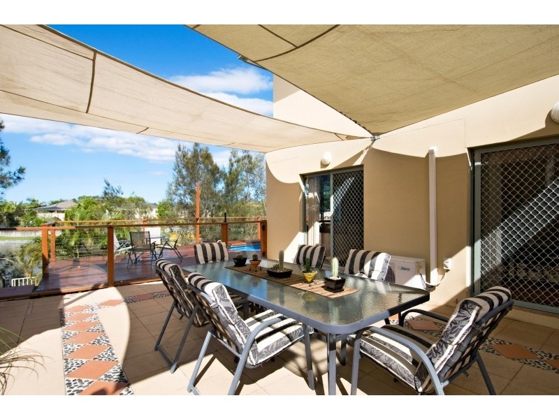 72 Harrier Drive, Burleigh Waters QLD 4220