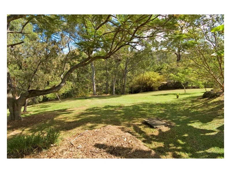 32 Wallaby Drive, Mudgeeraba QLD 4213