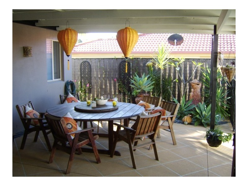 2 Bedford Crescent, Mudgeeraba QLD 4213