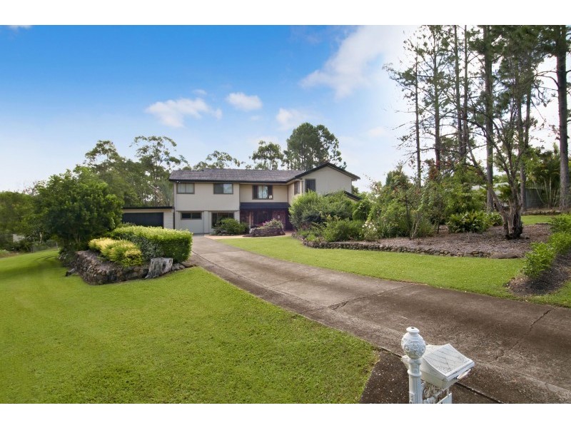 4 Todman Drive, Mudgeeraba QLD 4213