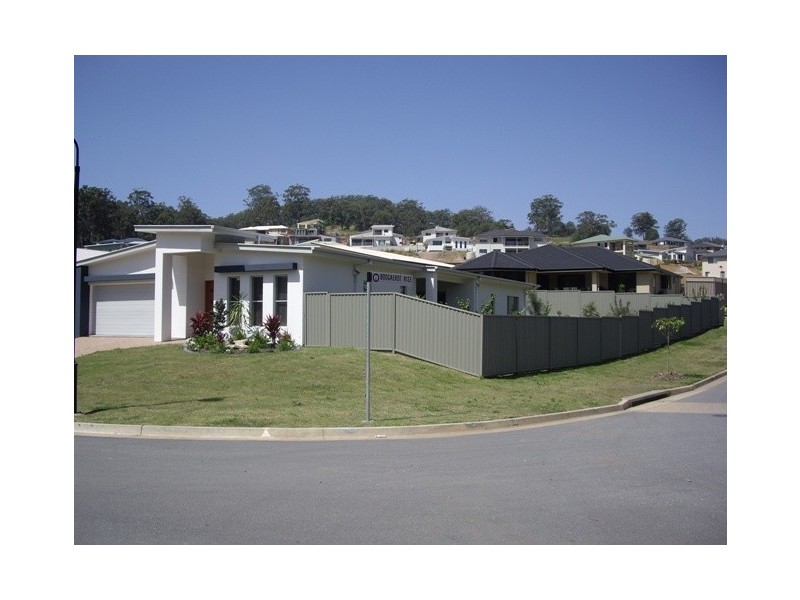 9 Emerson Drive, Bonogin QLD 4213