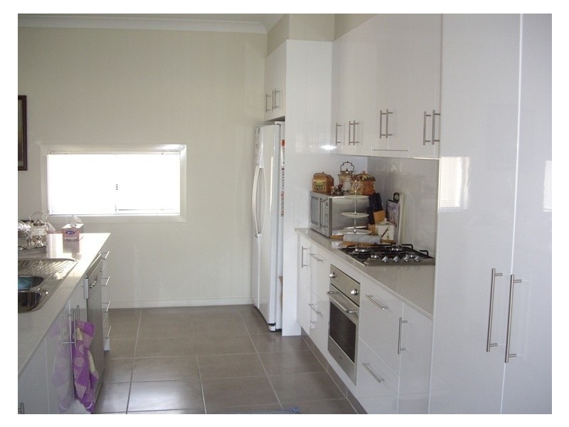 9 Emerson Drive, Bonogin QLD 4213