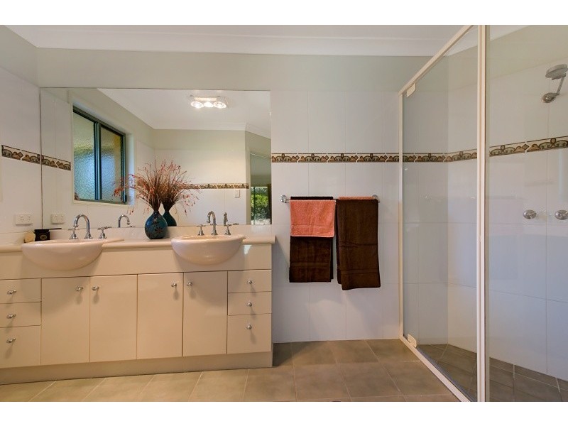 17 Nathanvale Drive, Mount Nathan QLD 4211