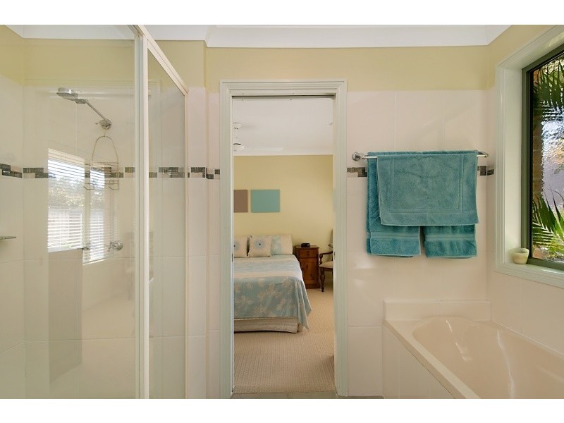 17 Nathanvale Drive, Mount Nathan QLD 4211