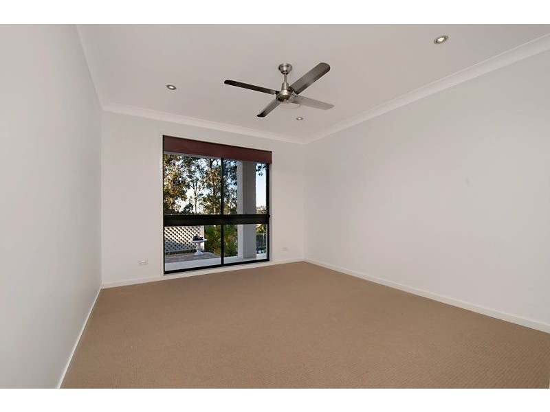 33 Bertana Drive, Mudgeeraba QLD 4213