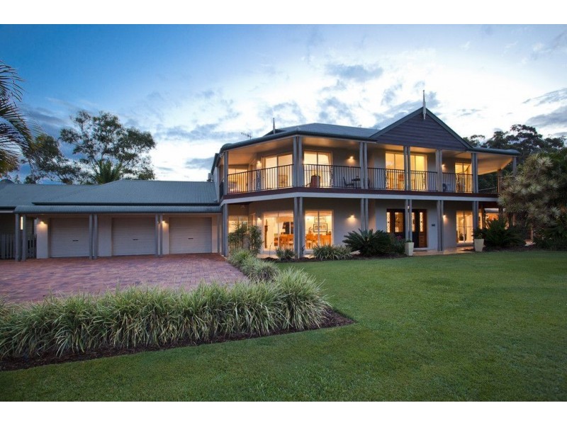 22 Brackenfield Court, Bonogin QLD 4213