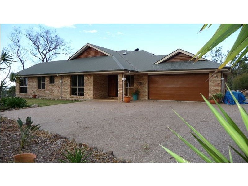 10 Roxby Court, Bonogin QLD 4213