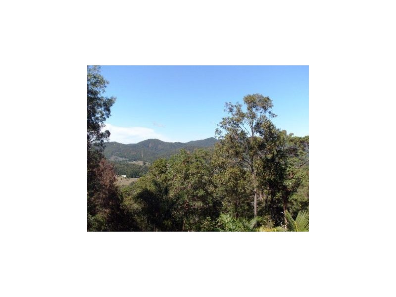 136 Strawberry Road, Bonogin QLD 4213