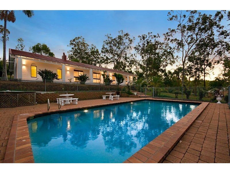 33 Bertana Drive, Mudgeeraba QLD 4213