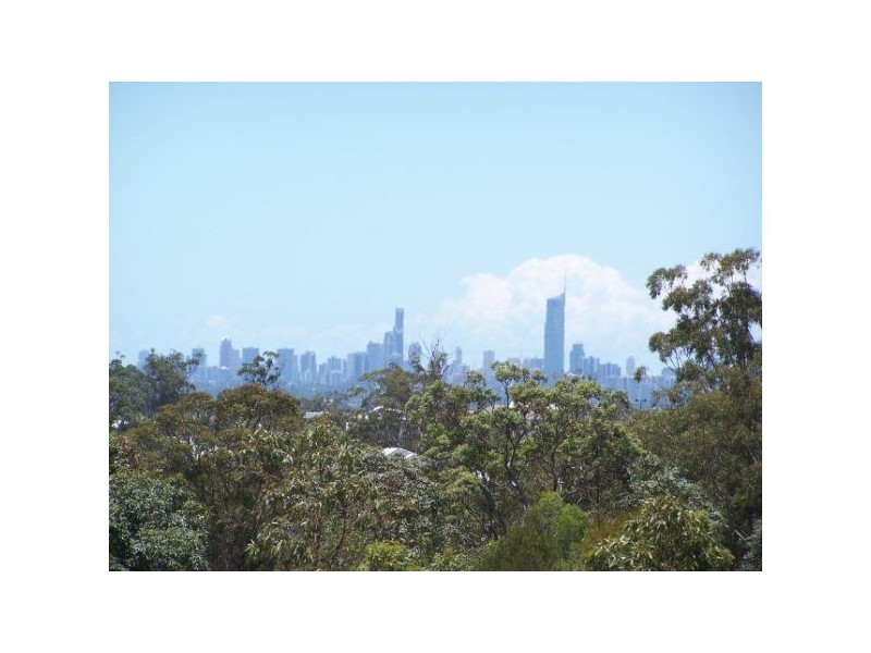 647 Grasslands crescent, Reedy Creek QLD 4227