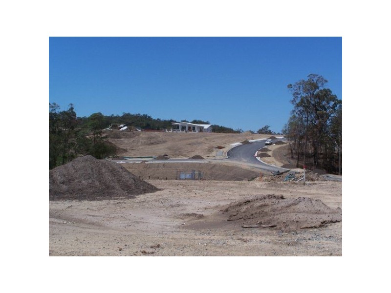 647 Grasslands crescent, Reedy Creek QLD 4227