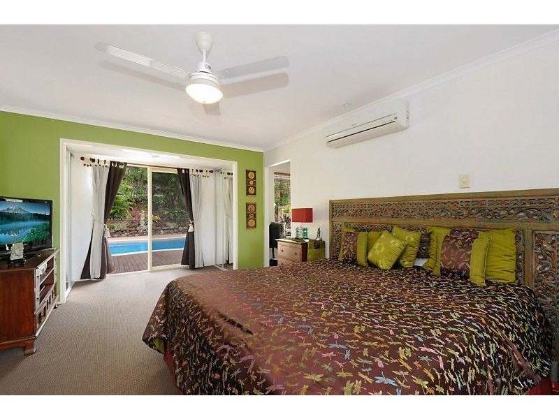 15 Glenaura Drive, Tallai QLD 4213