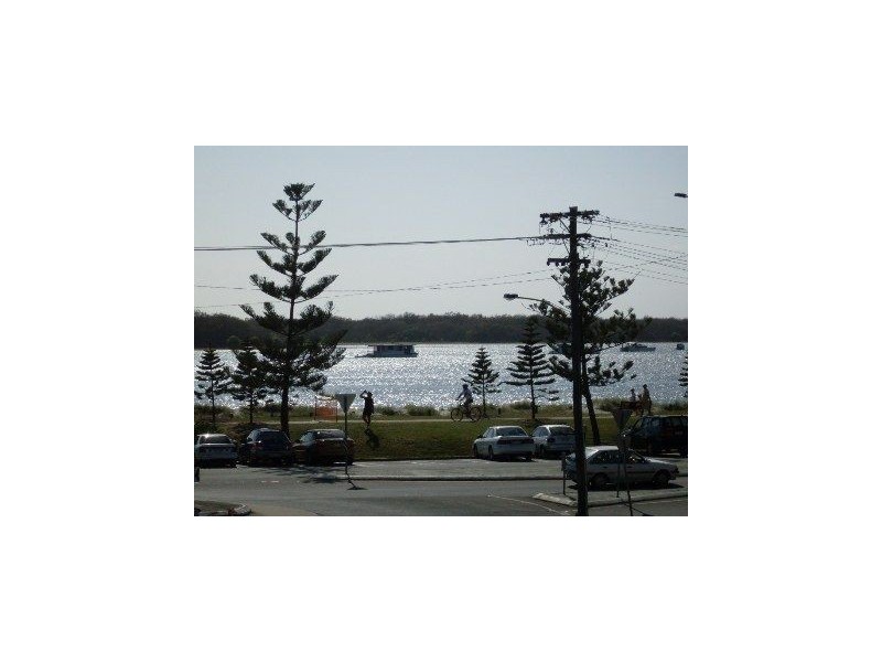 19/490 Marine Parade, Biggera Waters QLD 4216