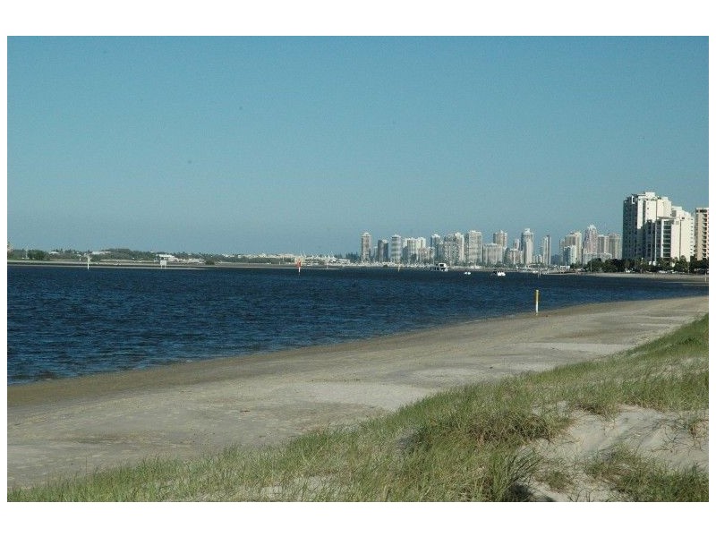 13/490 Marine Parade, Biggera Waters QLD 4216