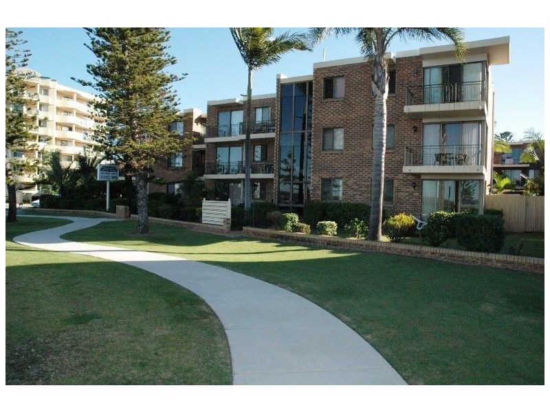 13/490 Marine Parade, Biggera Waters QLD 4216