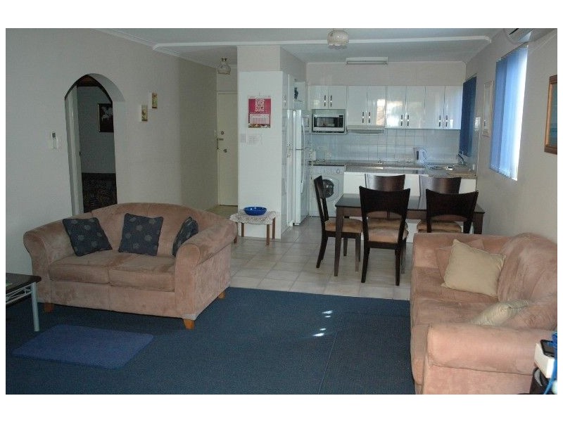 13/490 Marine Parade, Biggera Waters QLD 4216