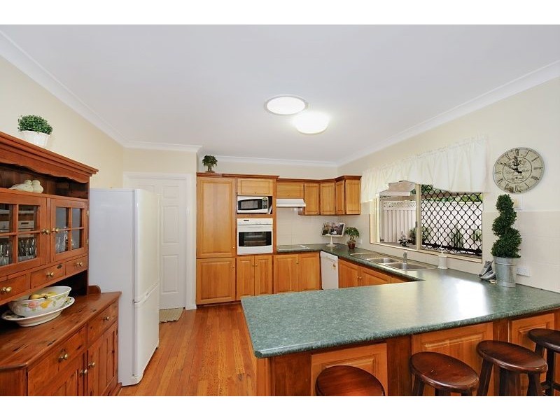 90 Gardenia Drive, Bonogin QLD 4213